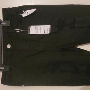New Size 11 I & M slouchy skinny
